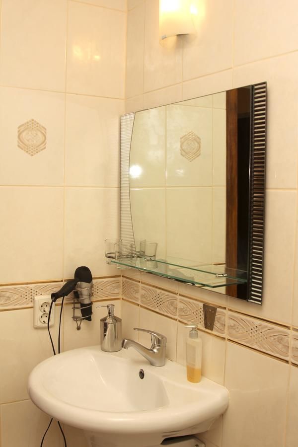 Мини-отель West Hotel Кривой Рог